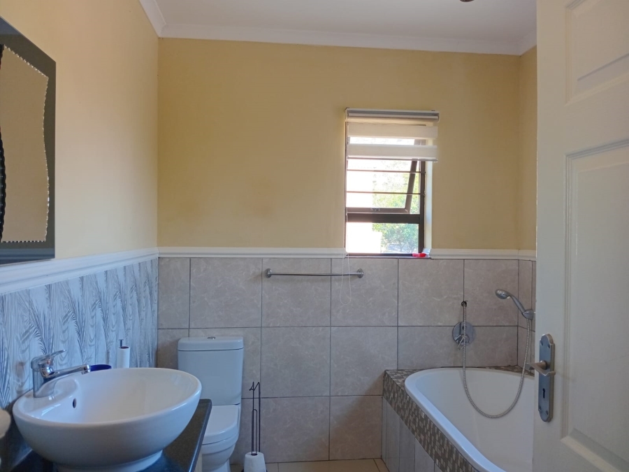 3 Bedroom Property for Sale in Boschdal North West